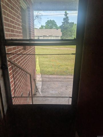 604 Short Ave, Camden, AR 71701