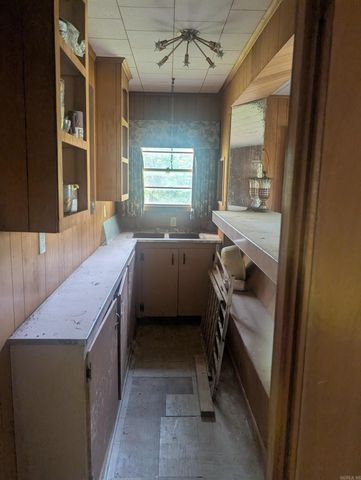 604 Short Ave, Camden, AR 71701