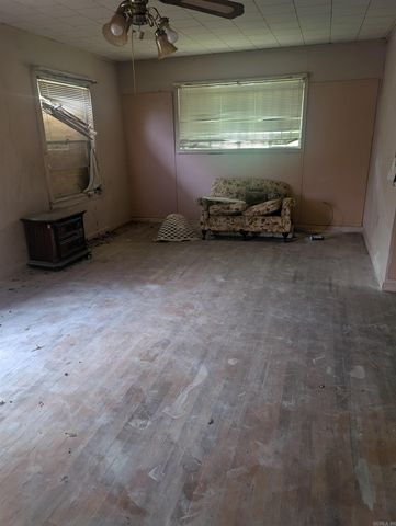 604 Short Ave, Camden, AR 71701