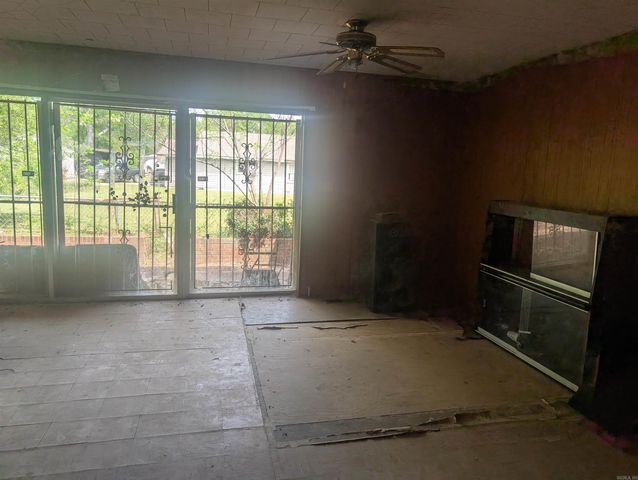 604 Short Ave, Camden, AR 71701