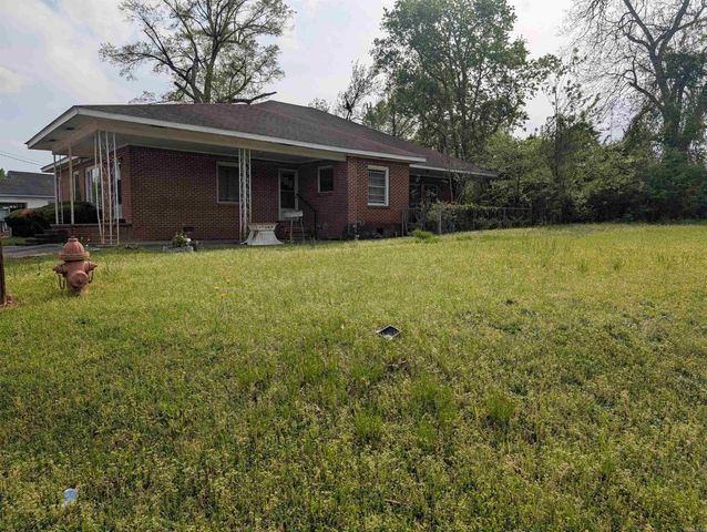 604 Short Ave, Camden, AR 71701