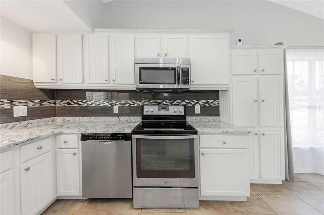 1005 COLDSTREAM COURT, Tarpon Springs, FL 34689