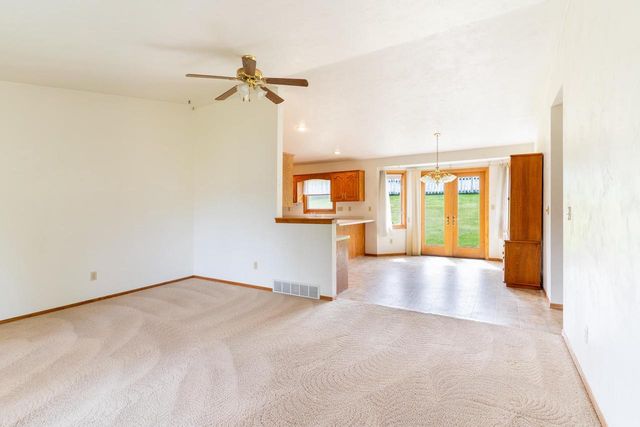 2750 ST ANTHONY DRIVE, Green Bay, WI 54311