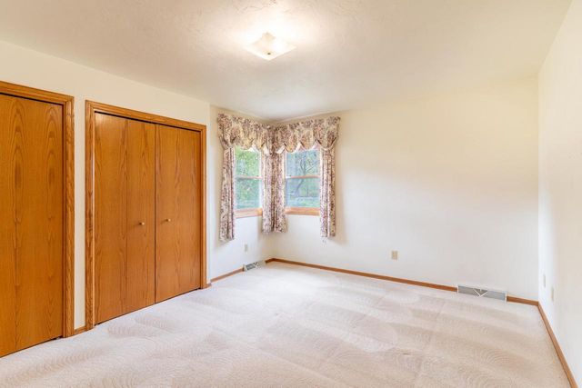 2750 ST ANTHONY DRIVE, Green Bay, WI 54311