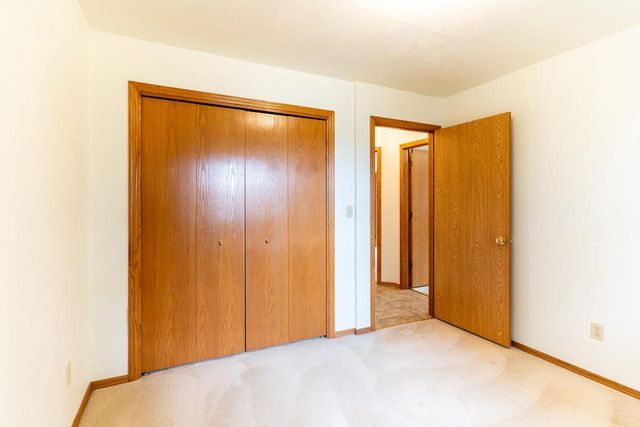 2750 ST ANTHONY DRIVE, Green Bay, WI 54311