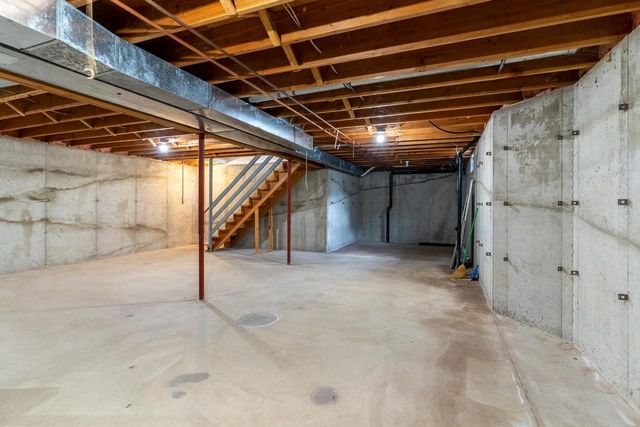 2750 ST ANTHONY DRIVE, Green Bay, WI 54311