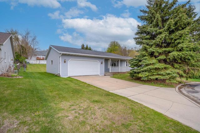 2750 ST ANTHONY DRIVE, Green Bay, WI 54311