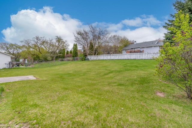 2750 ST ANTHONY DRIVE, Green Bay, WI 54311