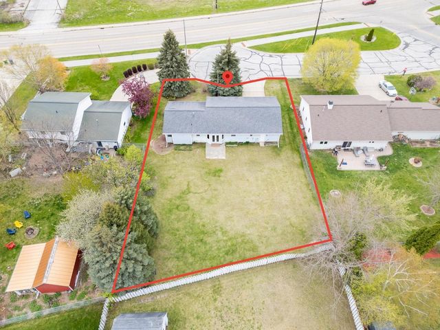2750 ST ANTHONY DRIVE, Green Bay, WI 54311