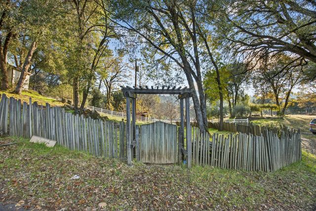 3281 Yearling Trl, Placerville, CA 95667