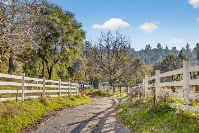 3281 Yearling Trl, Placerville, CA 95667