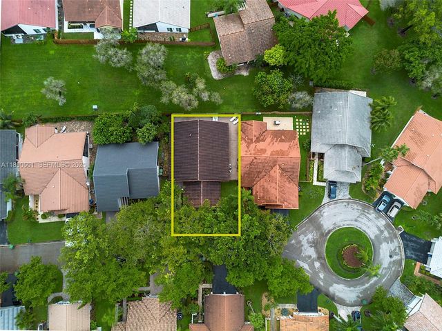 2330 Dover, Weston, FL 33326