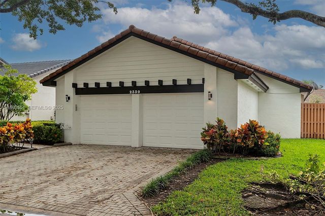 2330 Dover, Weston, FL 33326
