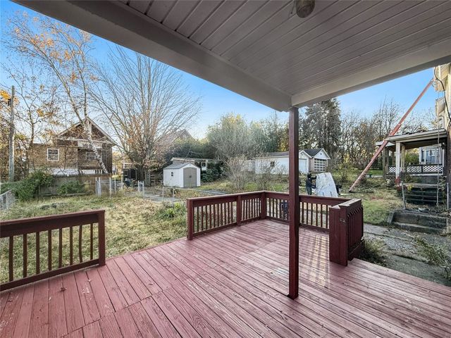 1129 E 4TH Street, Erie, PA 16507