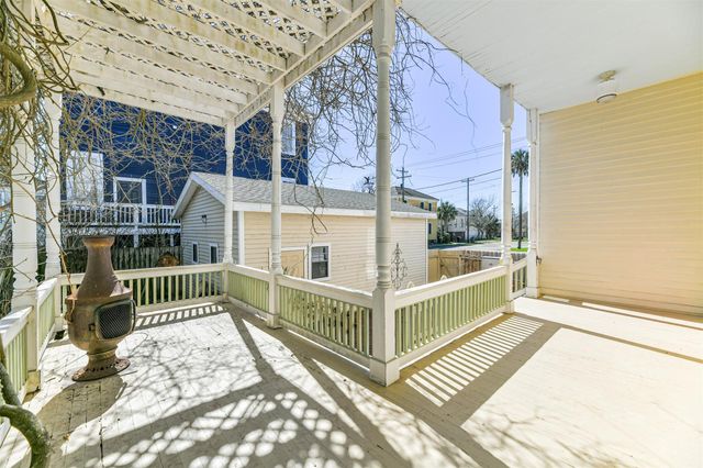 1927 Broadway Street, Galveston, TX 77550