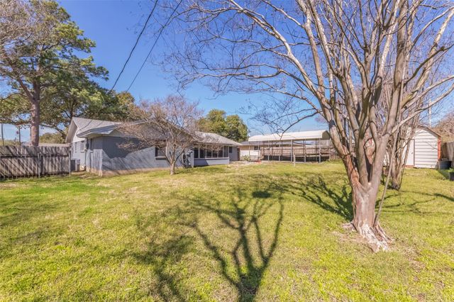 1407 Skrivanek Drive, Bryan, TX 77802