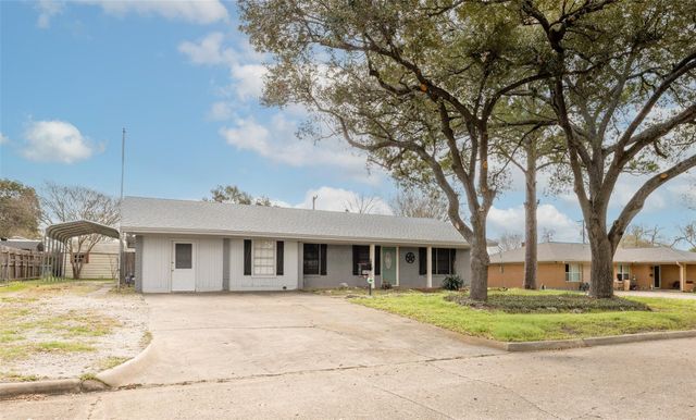 1407 Skrivanek Drive, Bryan, TX 77802