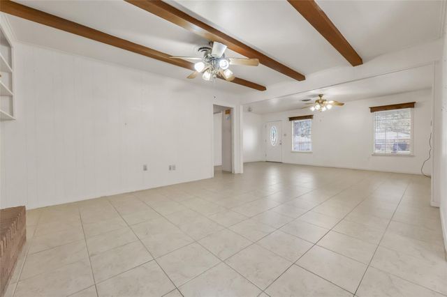 1407 Skrivanek Drive, Bryan, TX 77802