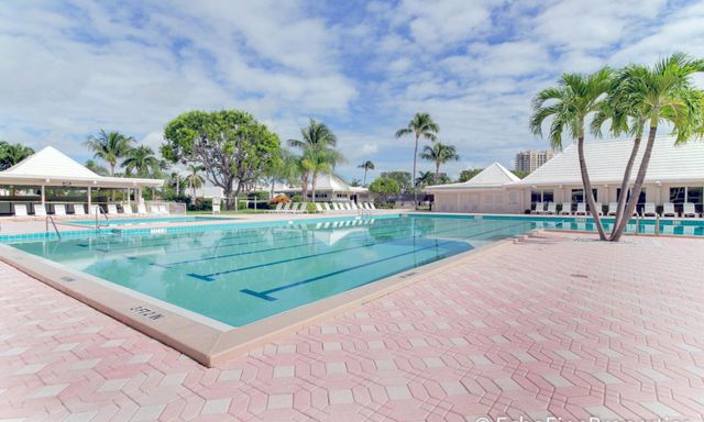 1210 N Sugar Sands Boulevard 143, Riviera Beach, FL 33404