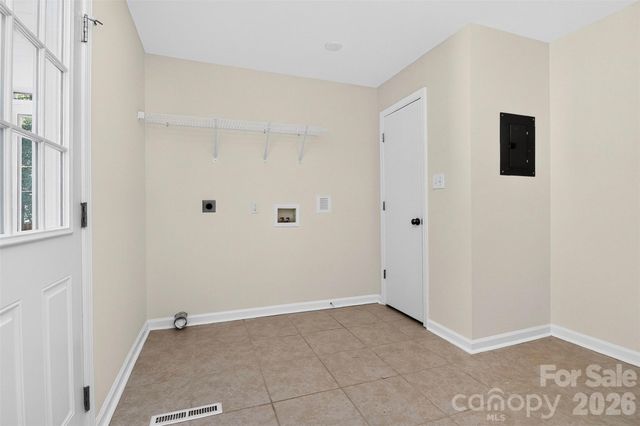 4726 Walden Court, Charlotte, NC 28210