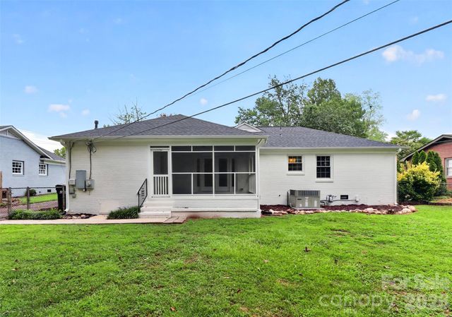 4726 Walden Court, Charlotte, NC 28210