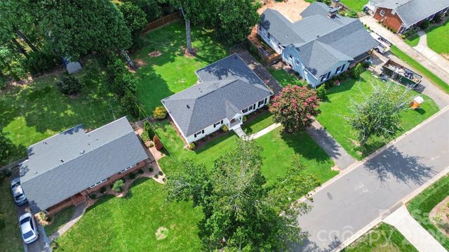 4726 Walden Court, Charlotte, NC 28210
