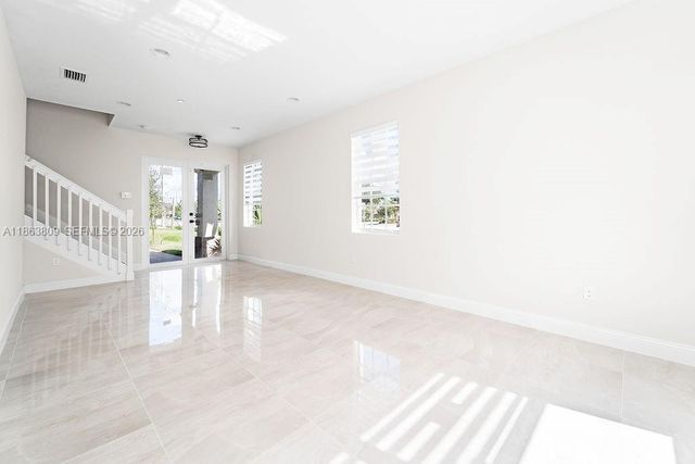 5400 NW 57th Court, Tamarac, FL 33319