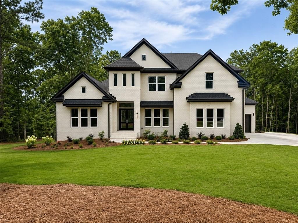 1290 New Hope Church Road, Loganville, GA 30052