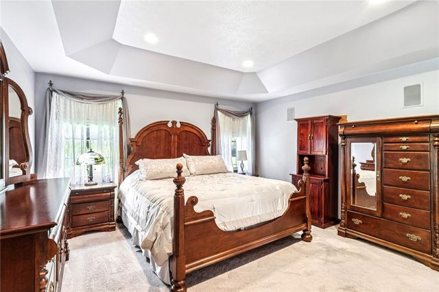 402 Woodland Dr, Wilmington Twp, PA 16142