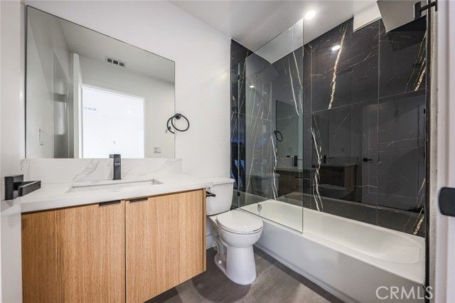 1239 N Orange Drive 4, Los Angeles, CA 90038