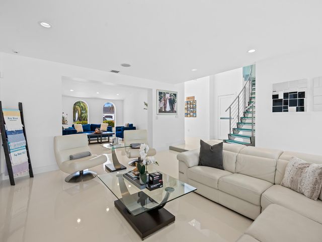 3091 NE 42nd Street, Fort Lauderdale, FL 33308