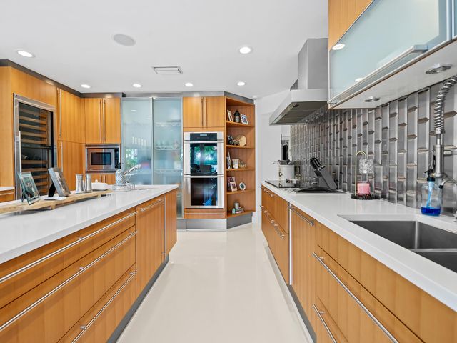 3091 NE 42nd Street, Fort Lauderdale, FL 33308