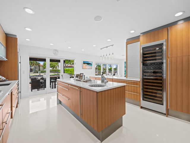 3091 NE 42nd Street, Fort Lauderdale, FL 33308