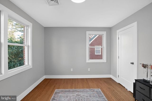 3 LAKESIDE LANE, Carneys Point, NJ 08069