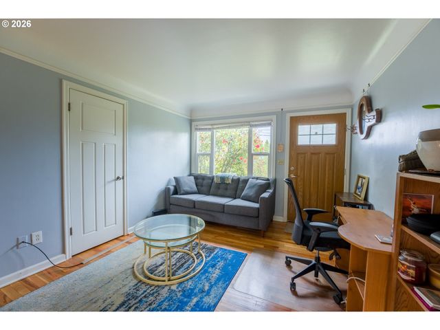 1432 N BRYANT St, Portland, OR 97217