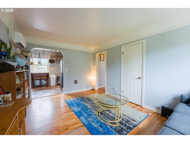 1432 N BRYANT St, Portland, OR 97217