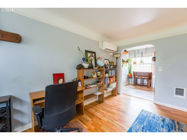 1432 N BRYANT St, Portland, OR 97217