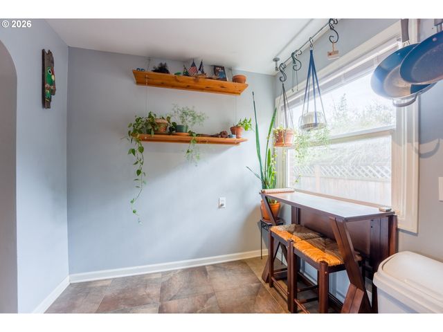 1432 N BRYANT St, Portland, OR 97217