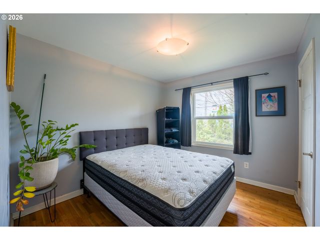 1432 N BRYANT St, Portland, OR 97217