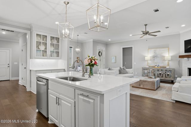 105 Shore View Drive, Madison, MS 39110