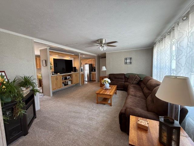 652 Route 118, Canaan, NH 03741