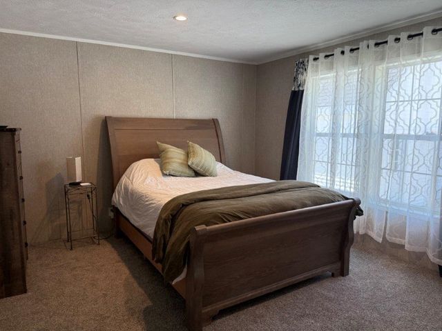 652 Route 118, Canaan, NH 03741