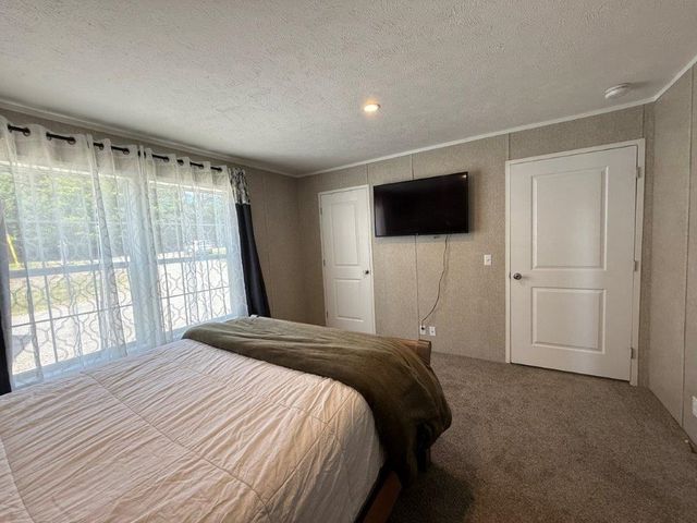 652 Route 118, Canaan, NH 03741