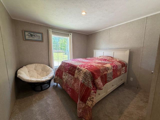 652 Route 118, Canaan, NH 03741
