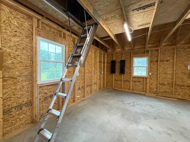 652 Route 118, Canaan, NH 03741