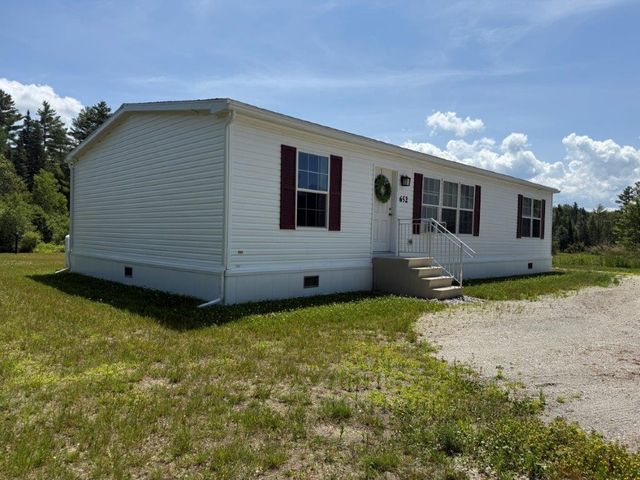 652 Route 118, Canaan, NH 03741