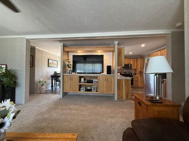 652 Route 118, Canaan, NH 03741