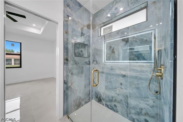 129 NW 14th ST, Cape Coral, FL 33993