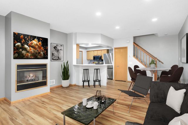 10935 Oregon Avenue S, Bloomington, MN 55438