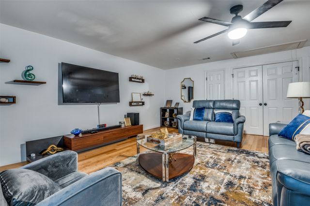 11211 Mccree Road, Dallas, TX 75238